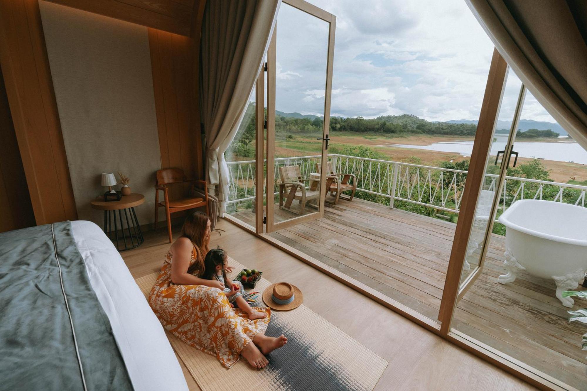 Le La Lake Resort And Spa Kaeng Kachan Dış mekan fotoğraf