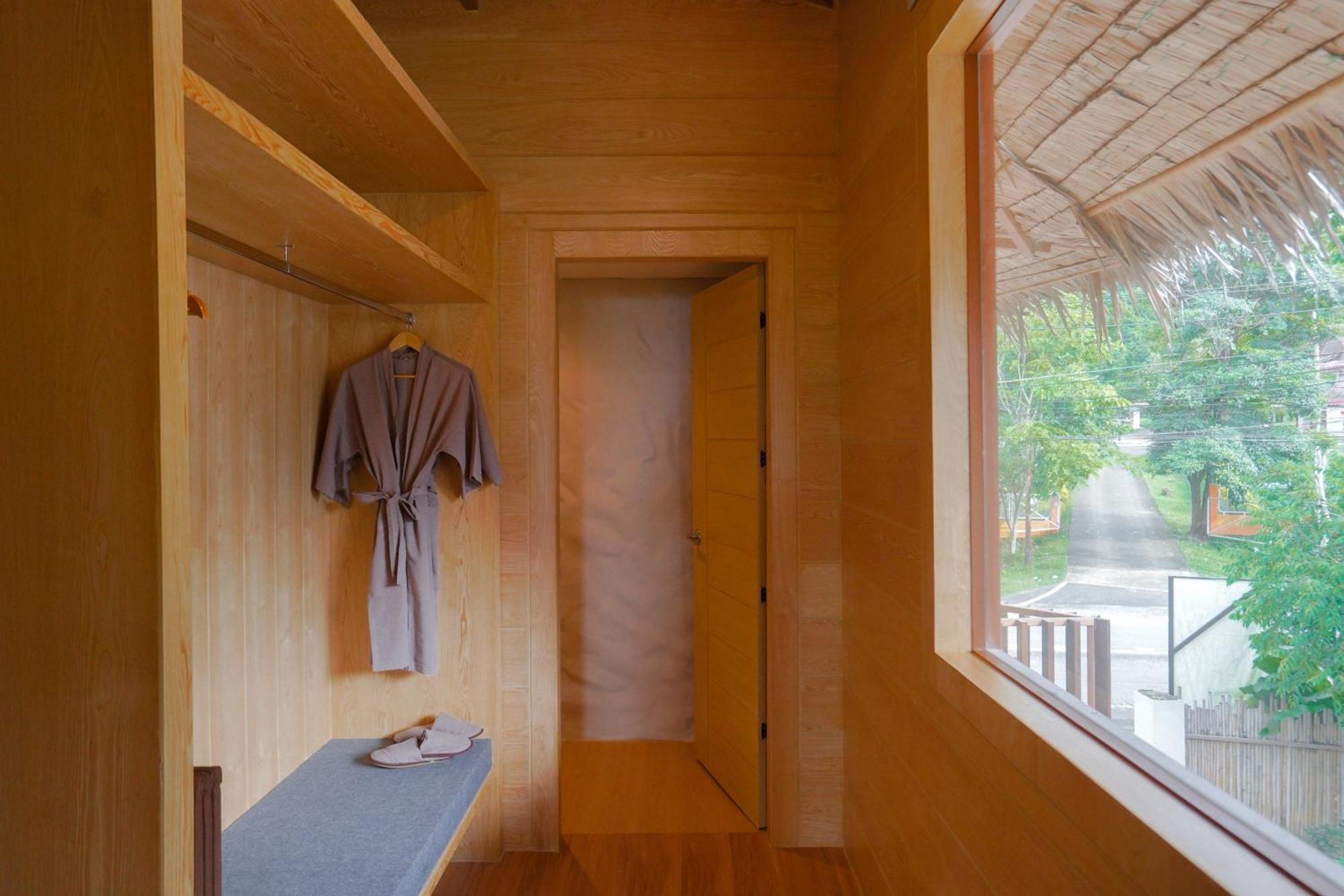 Le La Lake Resort And Spa Kaeng Kachan Dış mekan fotoğraf